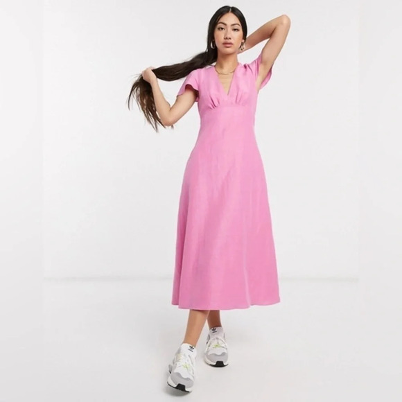 WHISTLES DRESS‎ 💕💄BARBIE INSPIRED - Picture 1 of 8